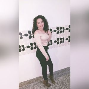 Meet your Posher, Evelyn